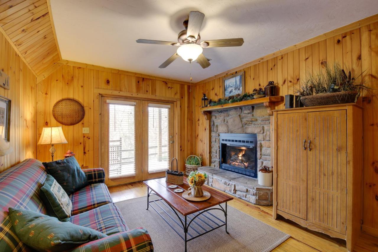 Smoky Mountains Cabin With Hot Tub, Deck And Views! Sevierville Dış mekan fotoğraf