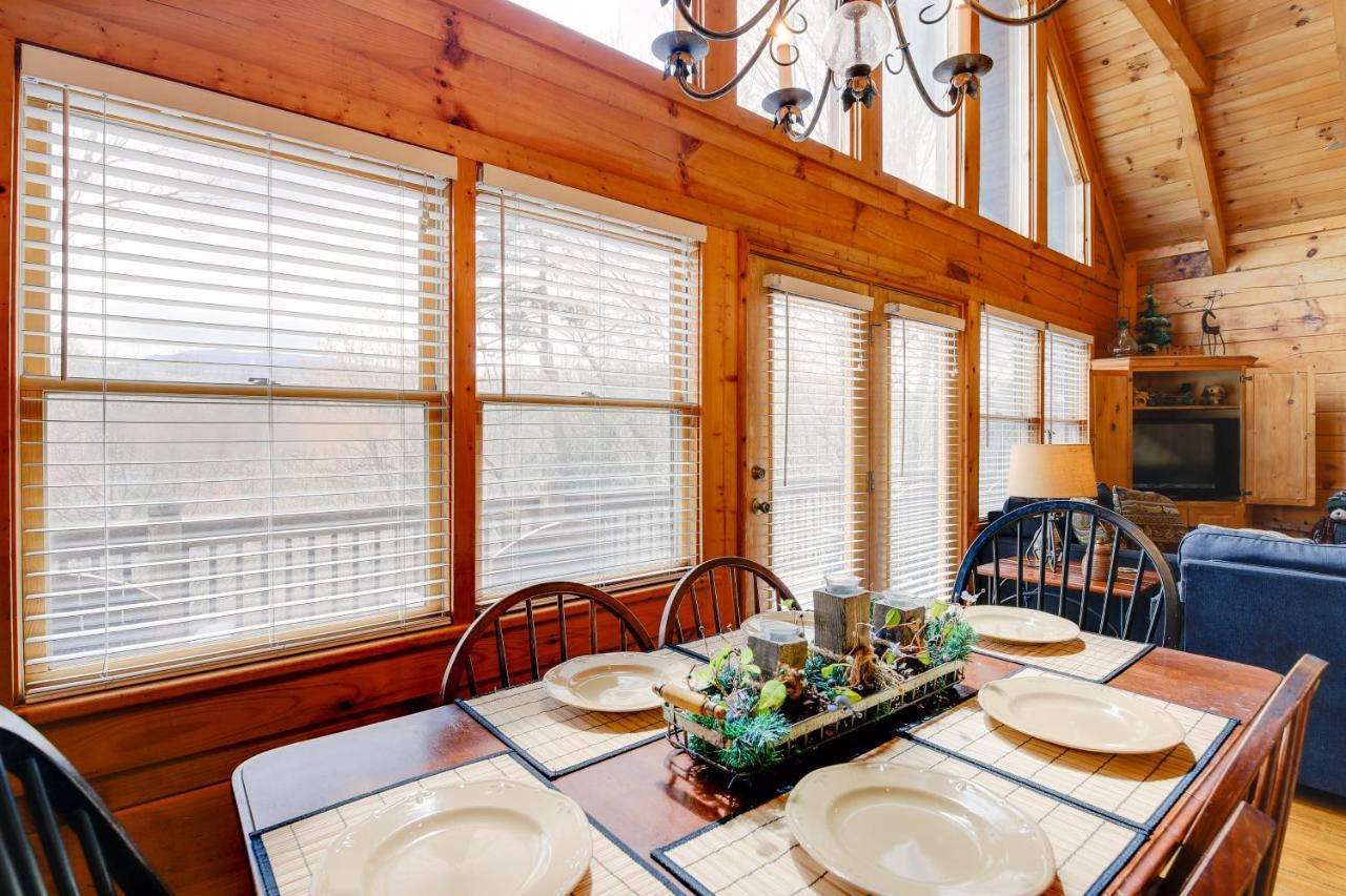 Smoky Mountains Cabin With Hot Tub, Deck And Views! Sevierville Dış mekan fotoğraf