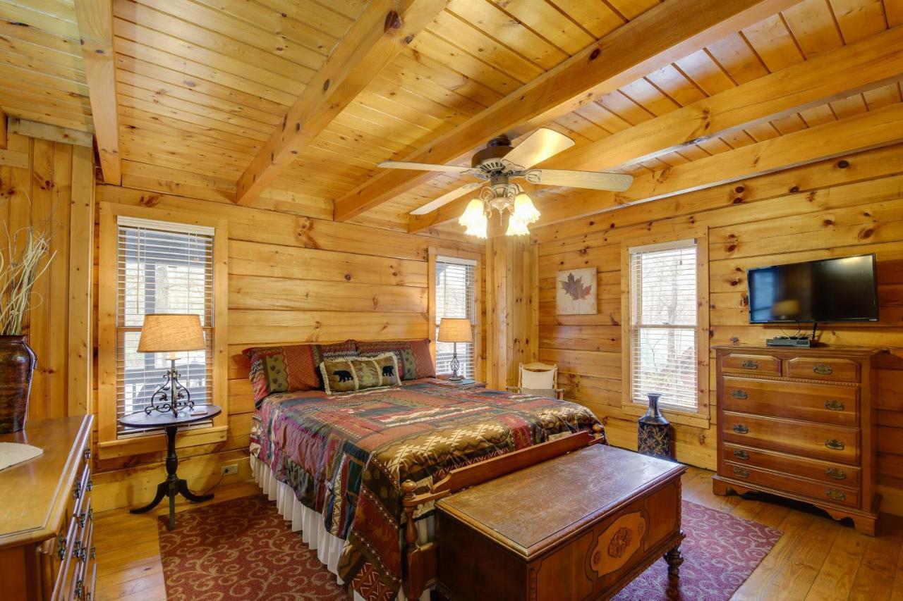 Smoky Mountains Cabin With Hot Tub, Deck And Views! Sevierville Dış mekan fotoğraf
