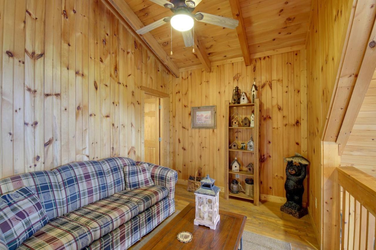 Smoky Mountains Cabin With Hot Tub, Deck And Views! Sevierville Dış mekan fotoğraf